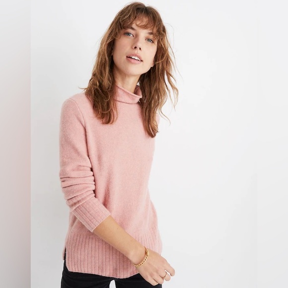 Madewell Sweaters - Madewell Sweater Pink Inland turtleneck coziest yarn alpaca wool blend XL
